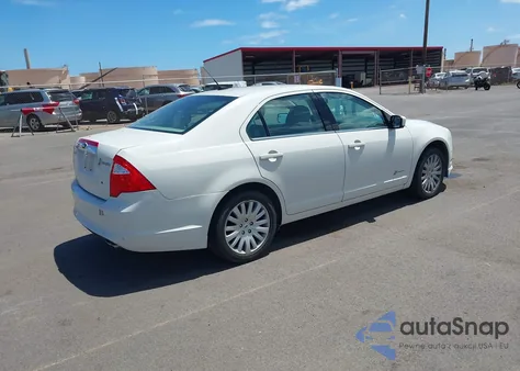 2012 Ford Fusion Hybrid from USA, damaged, VIN 3FADP0L31CR157825